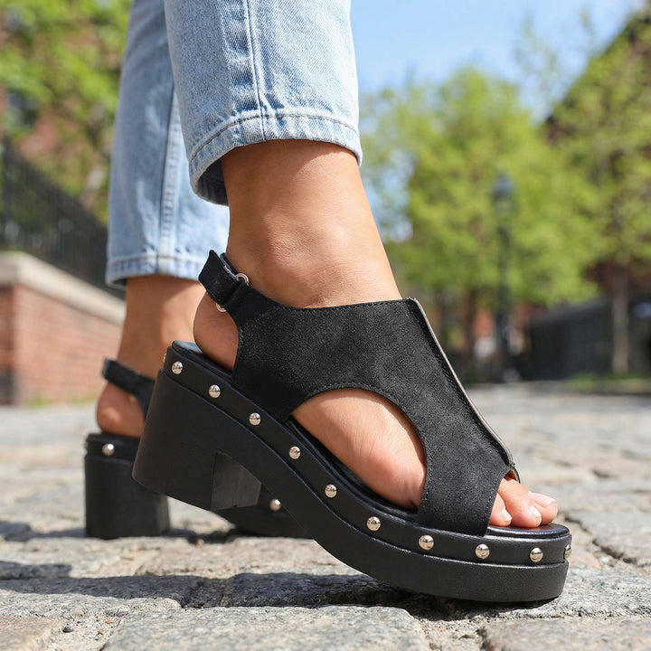 Loretta | Studded Slides